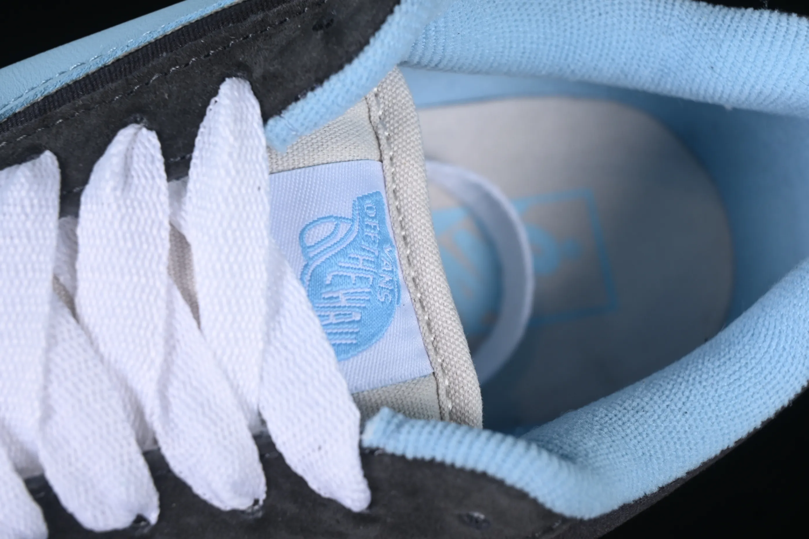 All categories Vans Vans series Vans Low Vans low-top Vans Knu Skool Vans low-top retro casual fat bread shoes VN000D6CJDG